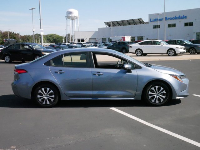 2022 Toyota Corolla Hybrid LE 8