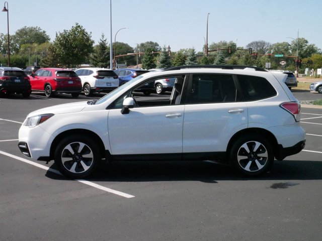 2017 Subaru Forester Premium 4