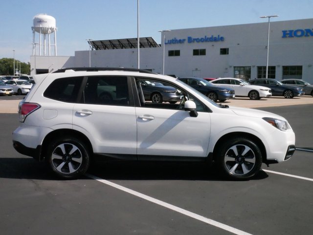 2017 Subaru Forester Premium 8