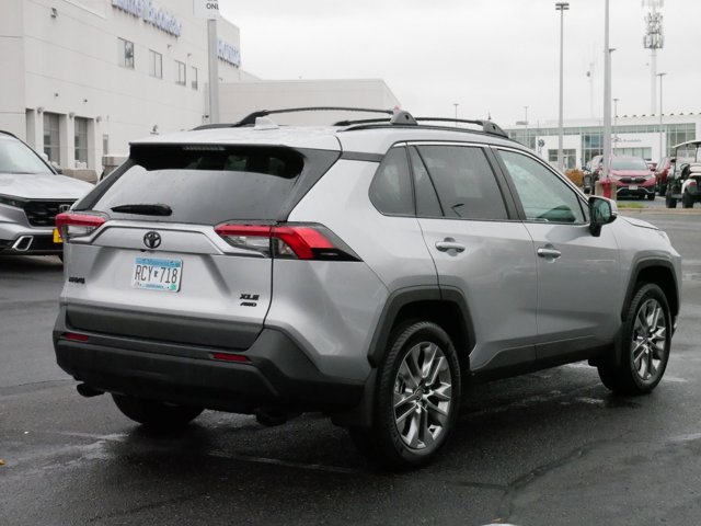 2024 Toyota RAV4 XLE Premium 7