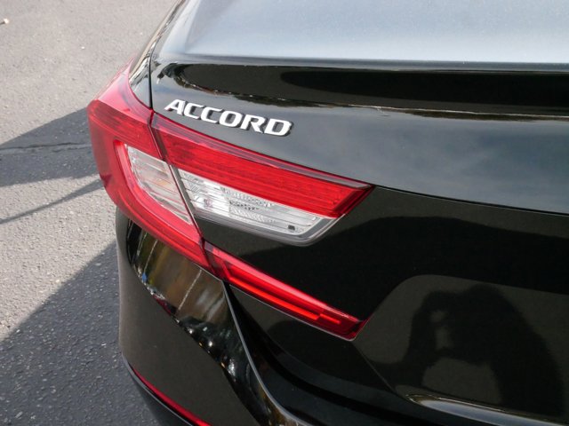 2021 Honda Accord Sedan LX 17