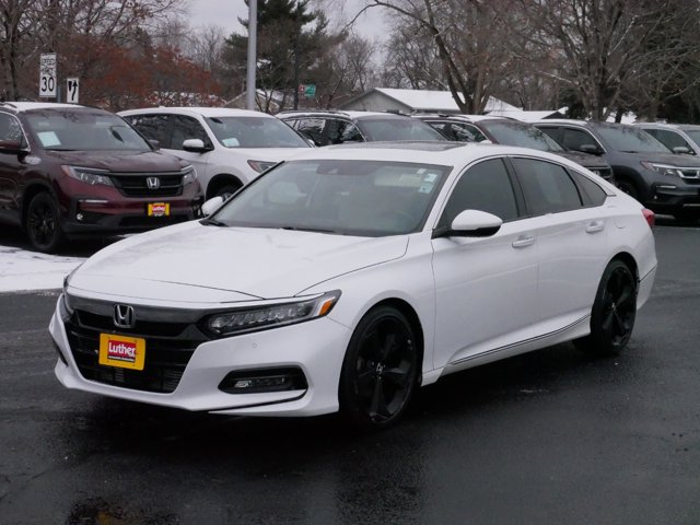 2018 Honda Accord Sedan Touring 2.0T 3