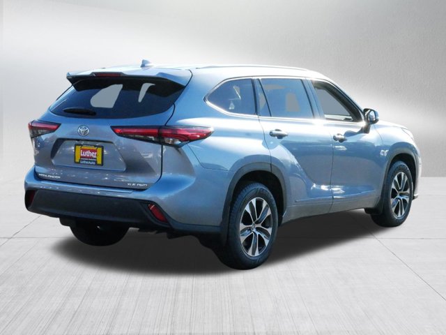 2022 Toyota Highlander XLE 7