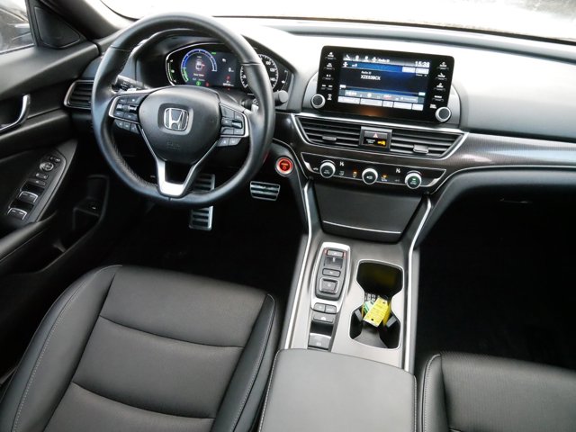 2022 Honda Accord Hybrid Sport 9