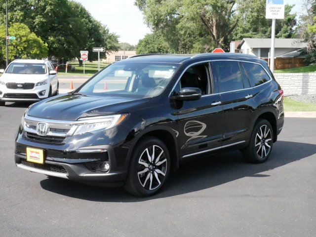 2022 Honda Pilot Touring 7-Passenger 3