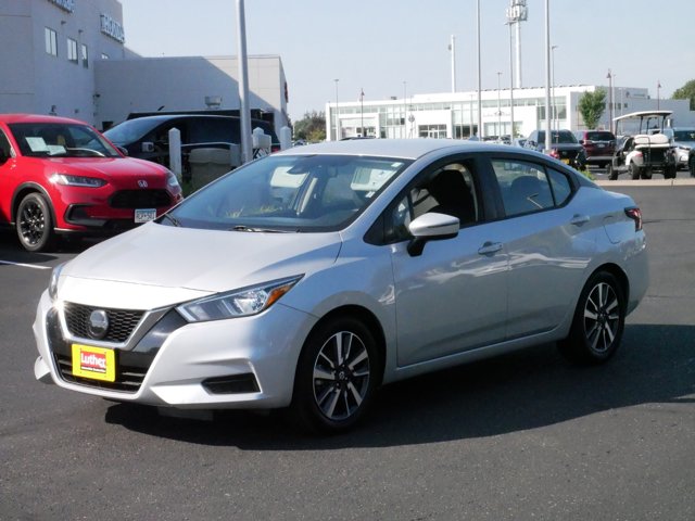 2021 Nissan Versa SV 3