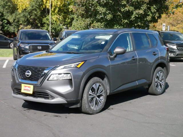 2023 Nissan Rogue SV 3