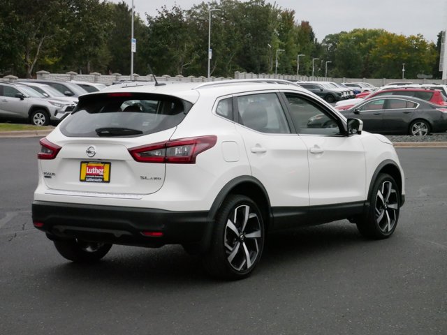 2022 Nissan Rogue Sport SL 7