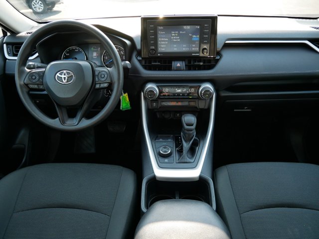 2022 Toyota RAV4 Hybrid LE 10