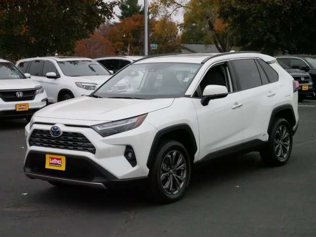 2022 Toyota RAV4 Hybrid Limited 3