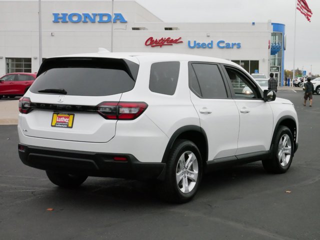 2023 Honda Pilot LX 7