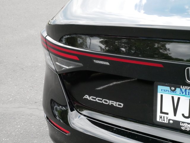 2024 Honda Accord Sedan EX 17