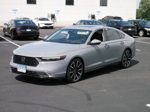 2024 Honda Accord Hybrid Touring 3