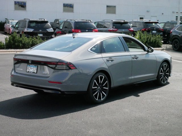 2024 Honda Accord Hybrid Touring 7