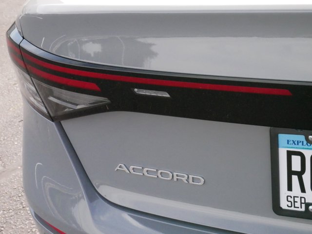 2024 Honda Accord Hybrid Touring 17