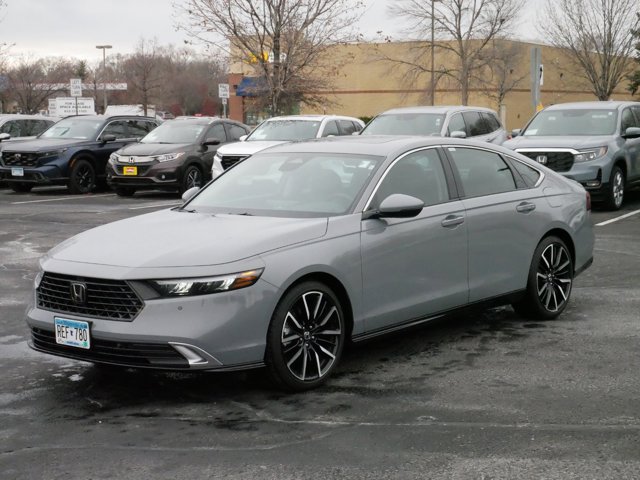 2024 Honda Accord Hybrid Touring 3