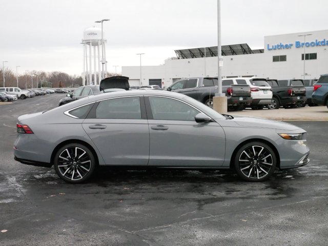 2024 Honda Accord Hybrid Touring 8