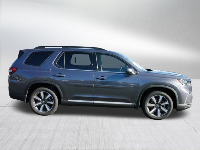 2025 Honda Pilot Touring 8