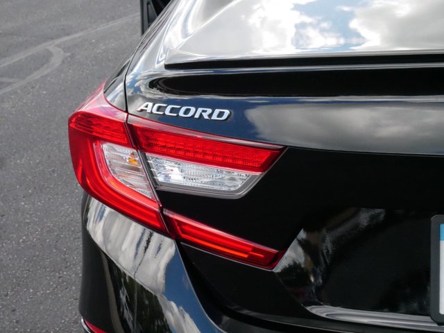 2021 Honda Accord Sedan Sport 17