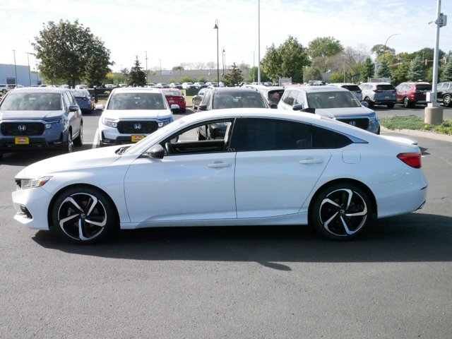 2022 Honda Accord Sedan Sport SE 4