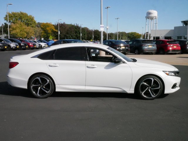 2022 Honda Accord Sedan Sport SE 8