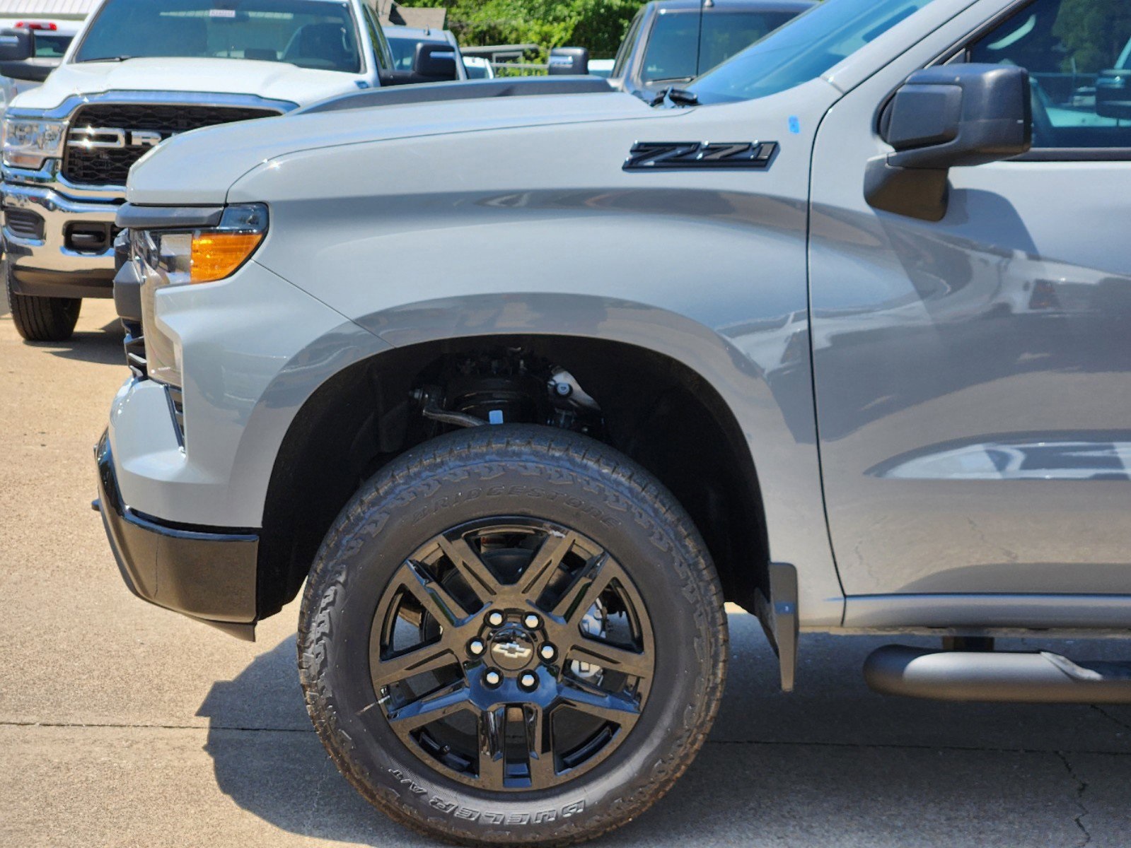 2024 Chevrolet Silverado 1500 Custom Trail Boss 8