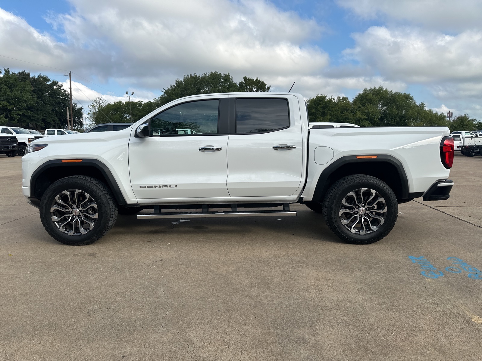 2024 GMC Canyon Denali 5