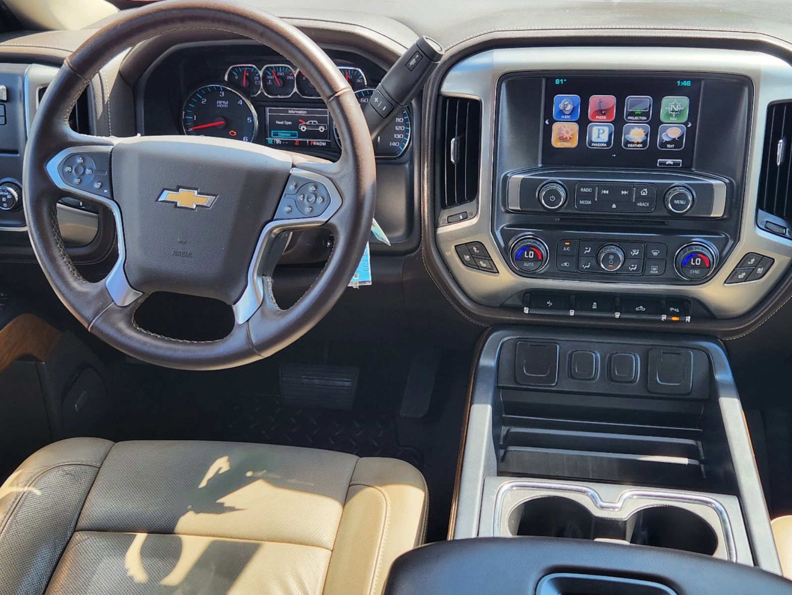 2016 Chevrolet Silverado 1500 LTZ 32