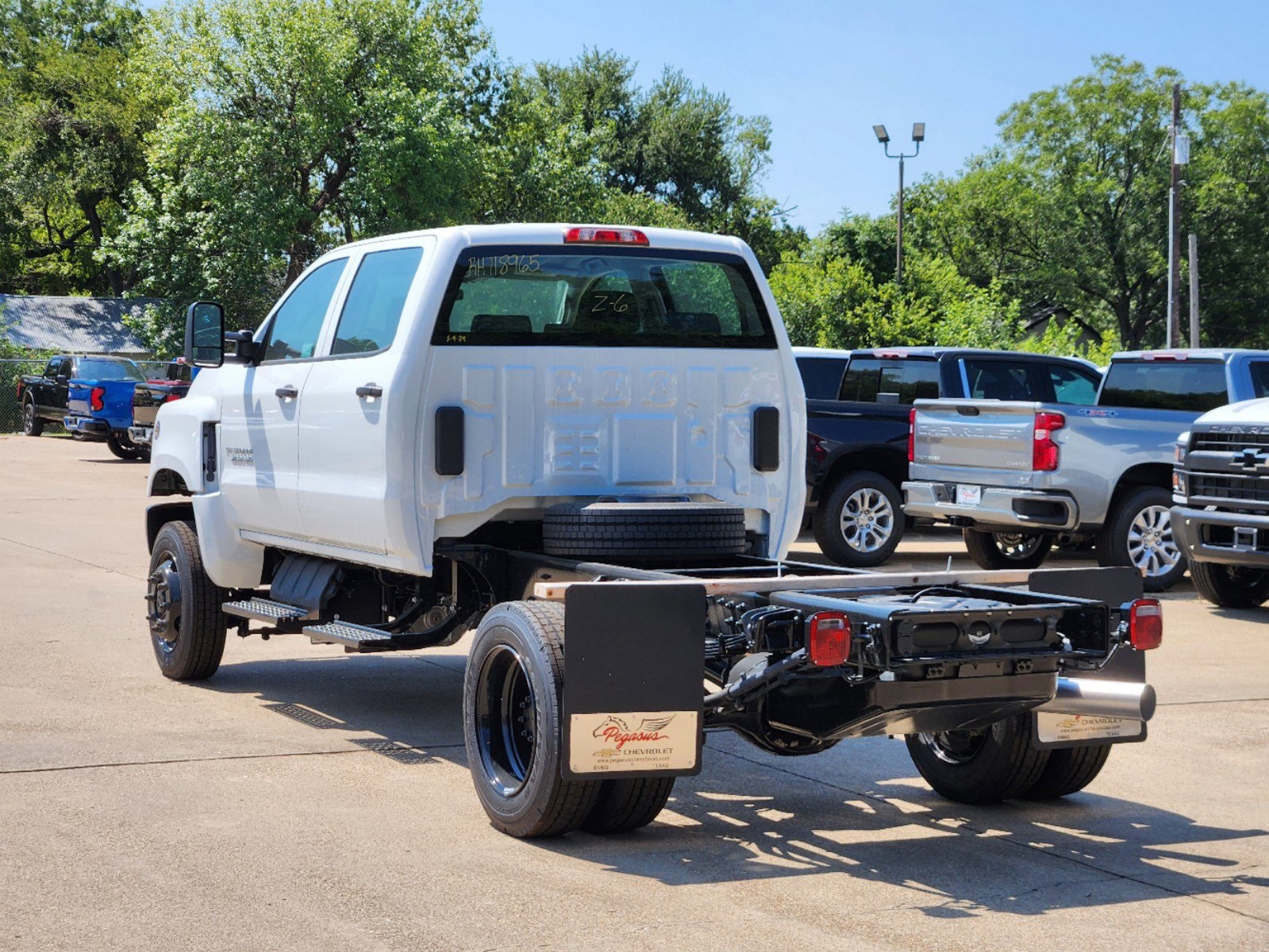 2024 Chevrolet Silverado 4500HD Work Truck 4