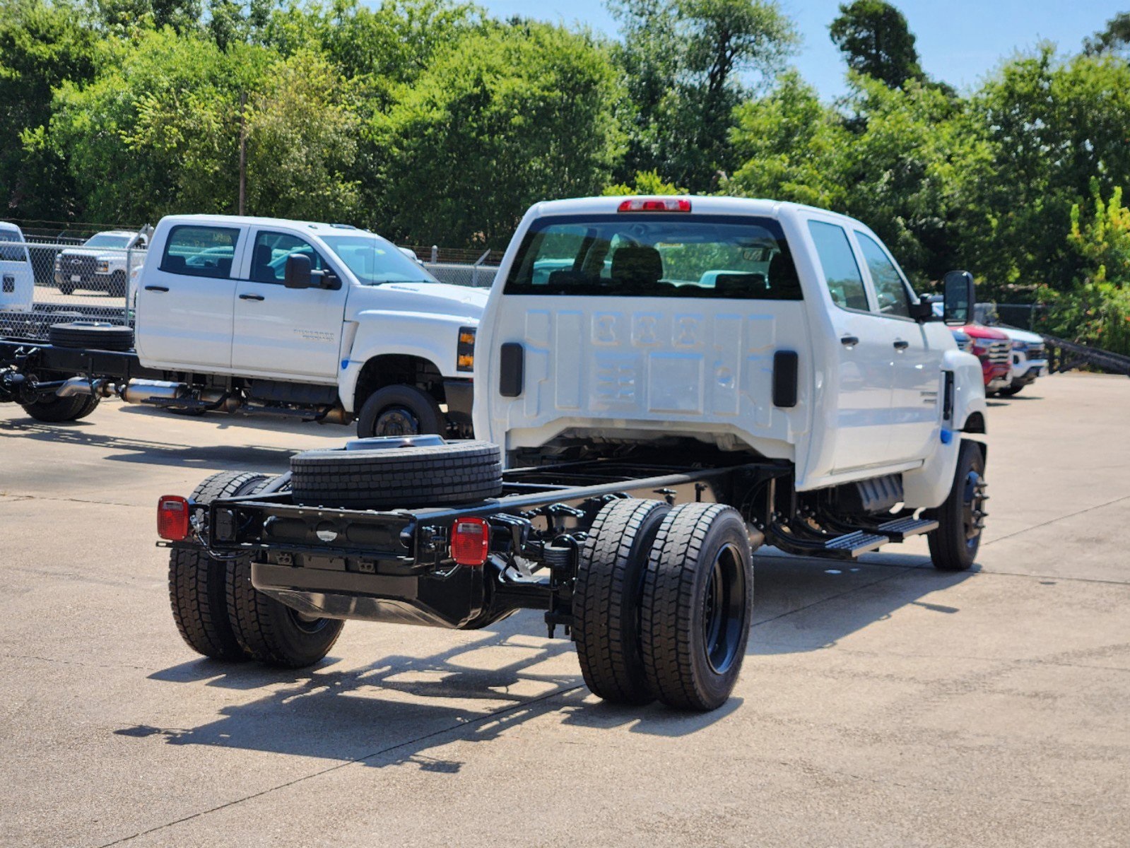 2024 Chevrolet Silverado 4500HD Work Truck 5