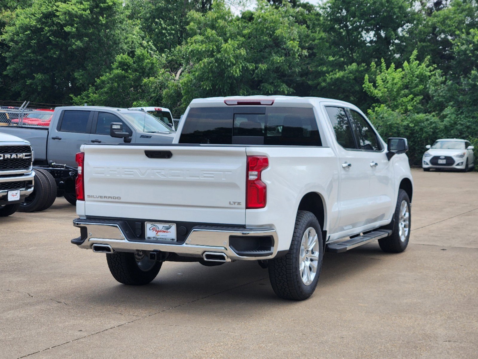 2024 Chevrolet Silverado 1500 LTZ 5