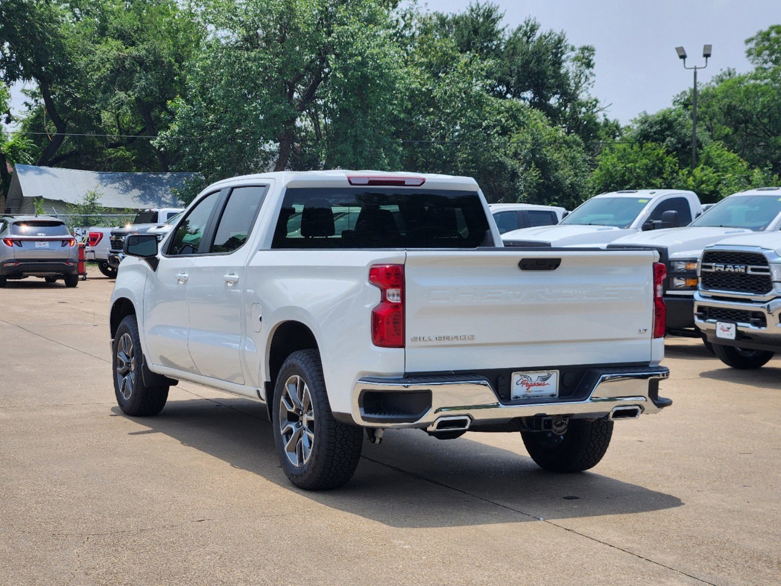 2024 Chevrolet Silverado 1500 LT 4