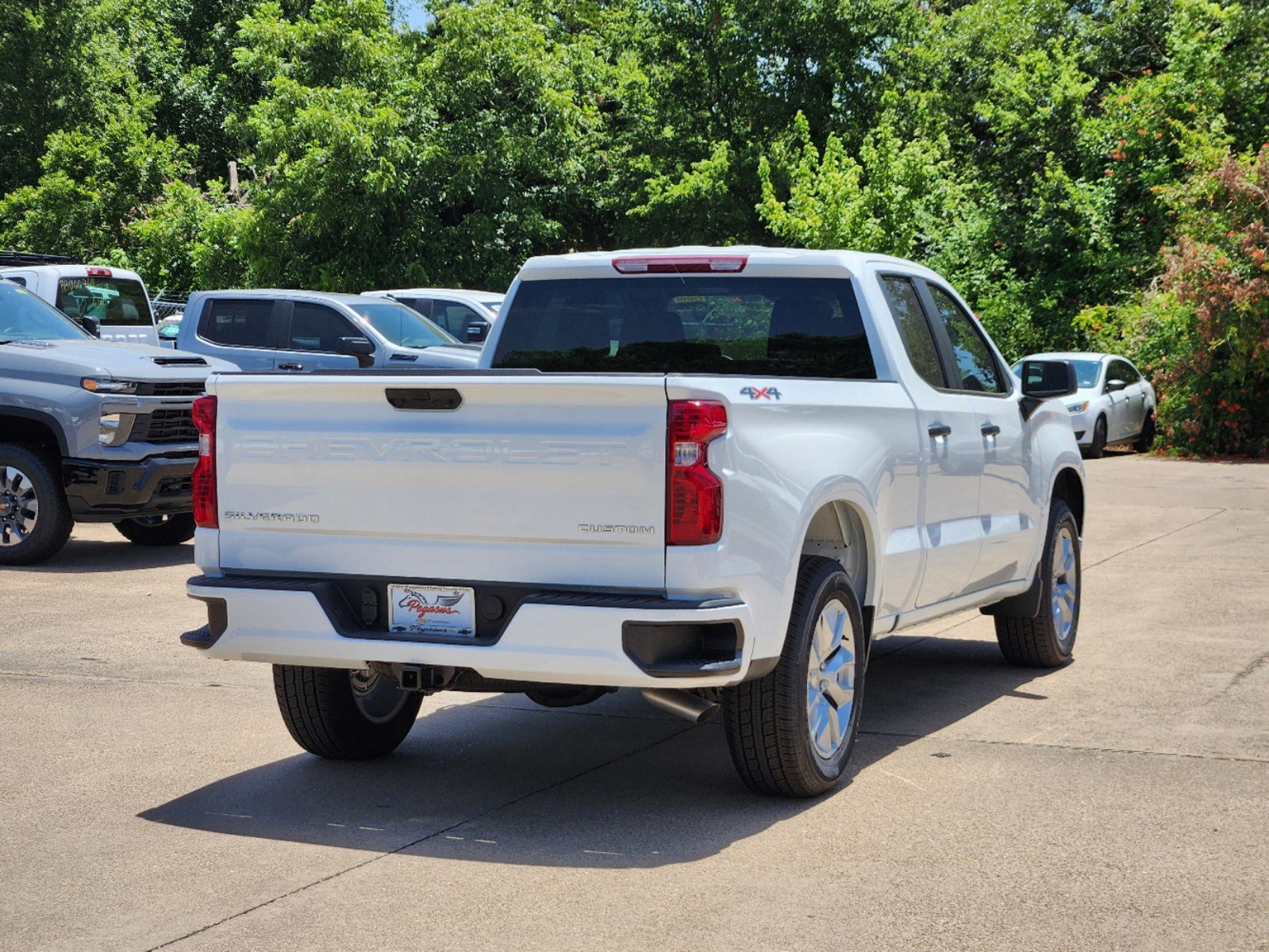 2024 Chevrolet Silverado 1500 Custom 5