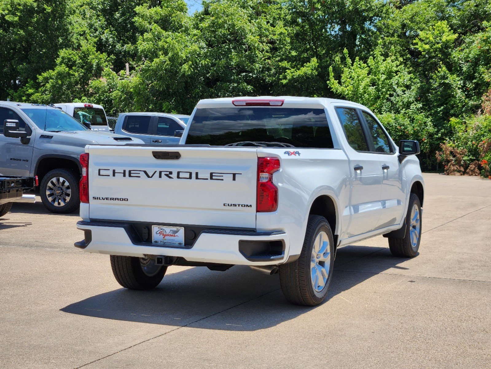 2024 Chevrolet Silverado 1500 Custom 5