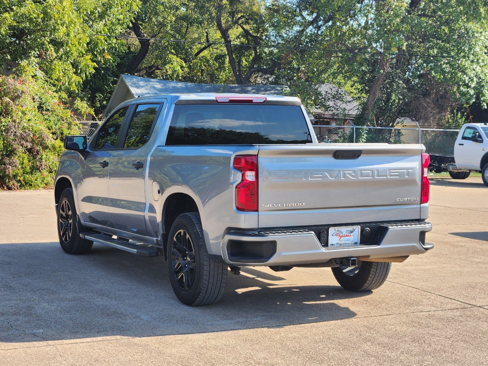 2024 Chevrolet Silverado 1500 Custom 4