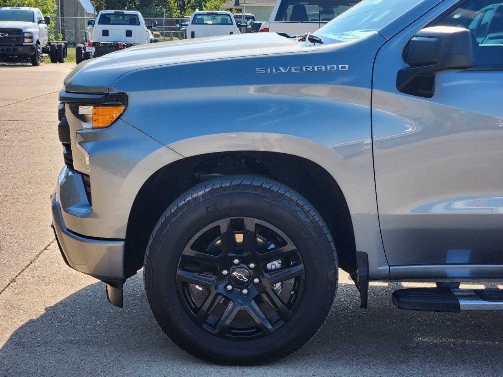 2024 Chevrolet Silverado 1500 Custom 10