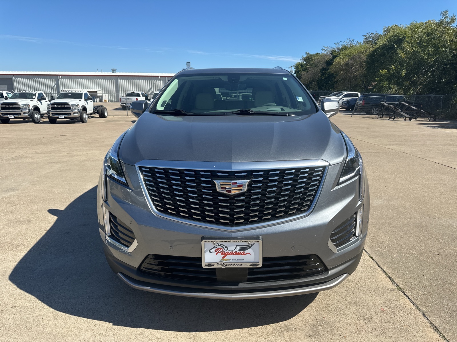 2021 Cadillac XT5 Premium Luxury 2