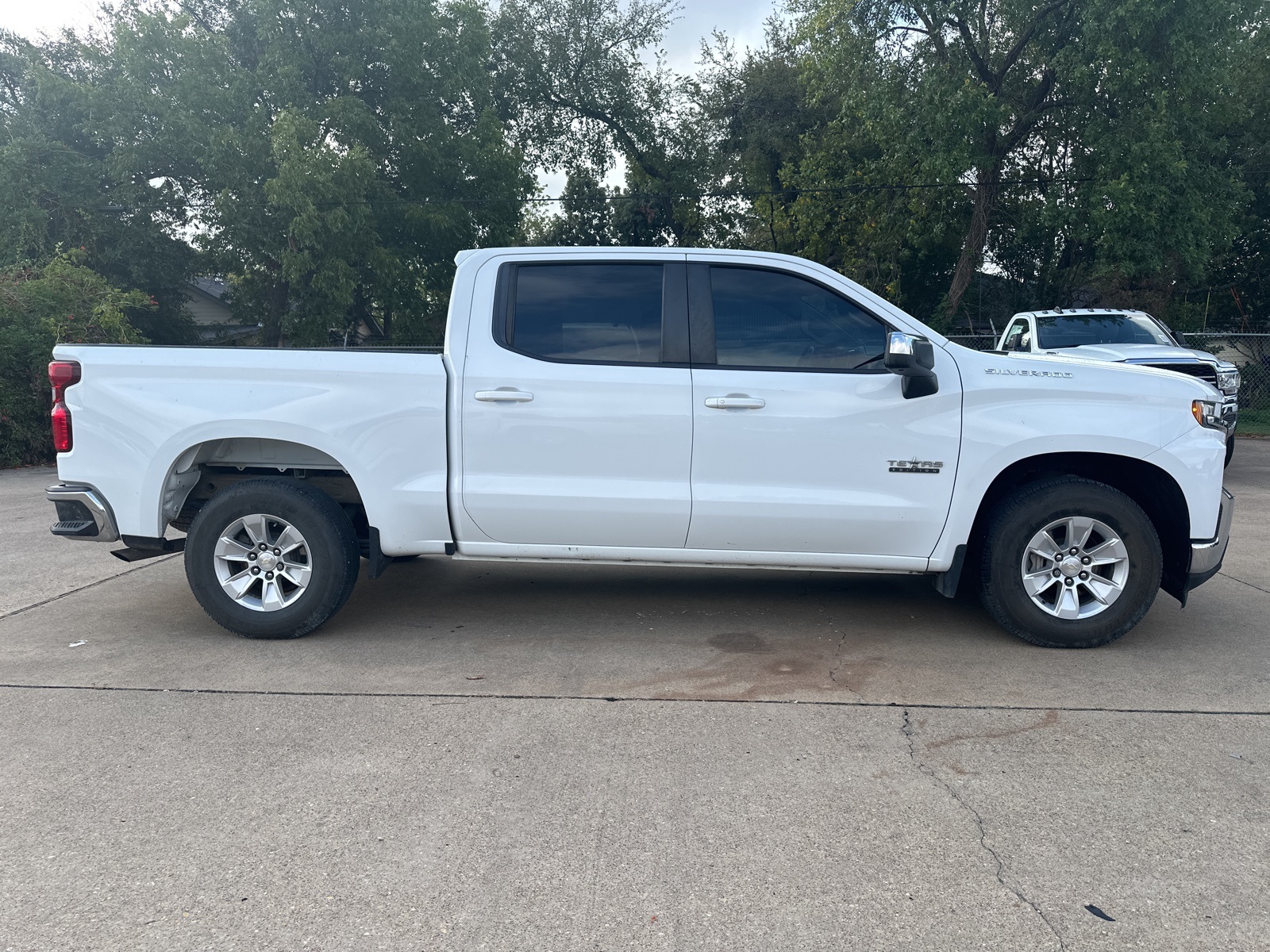 2021 Chevrolet Silverado 1500 LT 3