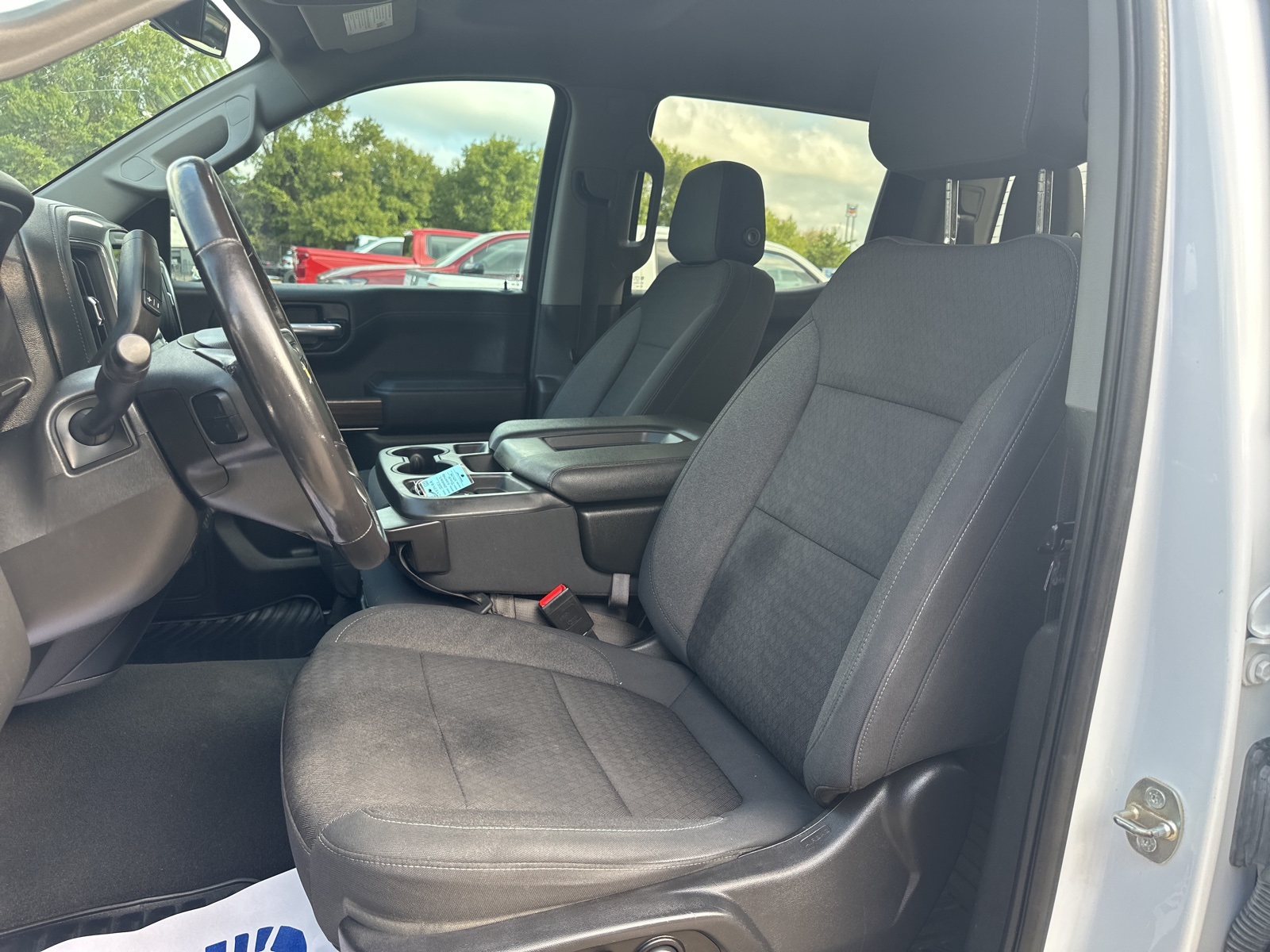 2021 Chevrolet Silverado 1500 LT 8