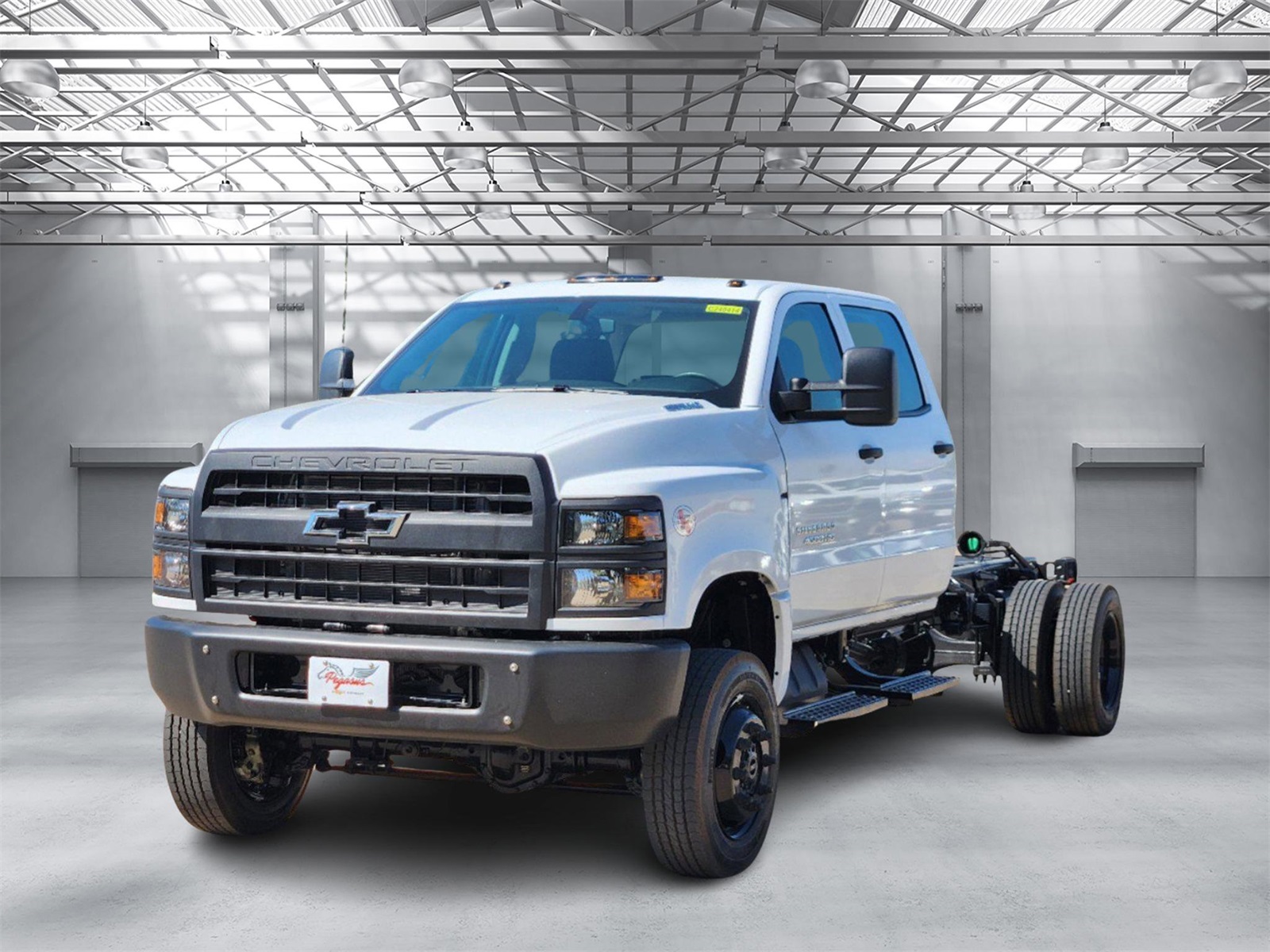 2024 Chevrolet Silverado 4500HD Work Truck 2