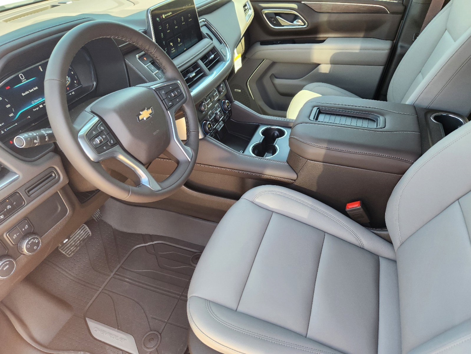 2024 Chevrolet Tahoe LT 12