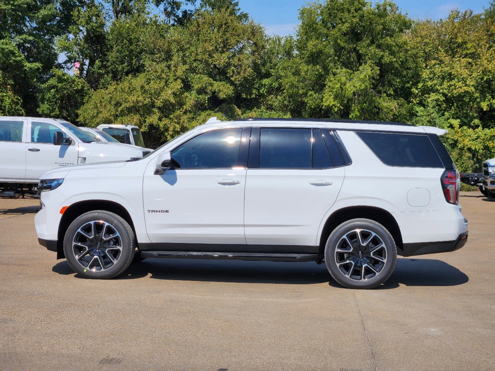 2024 Chevrolet Tahoe RST 3