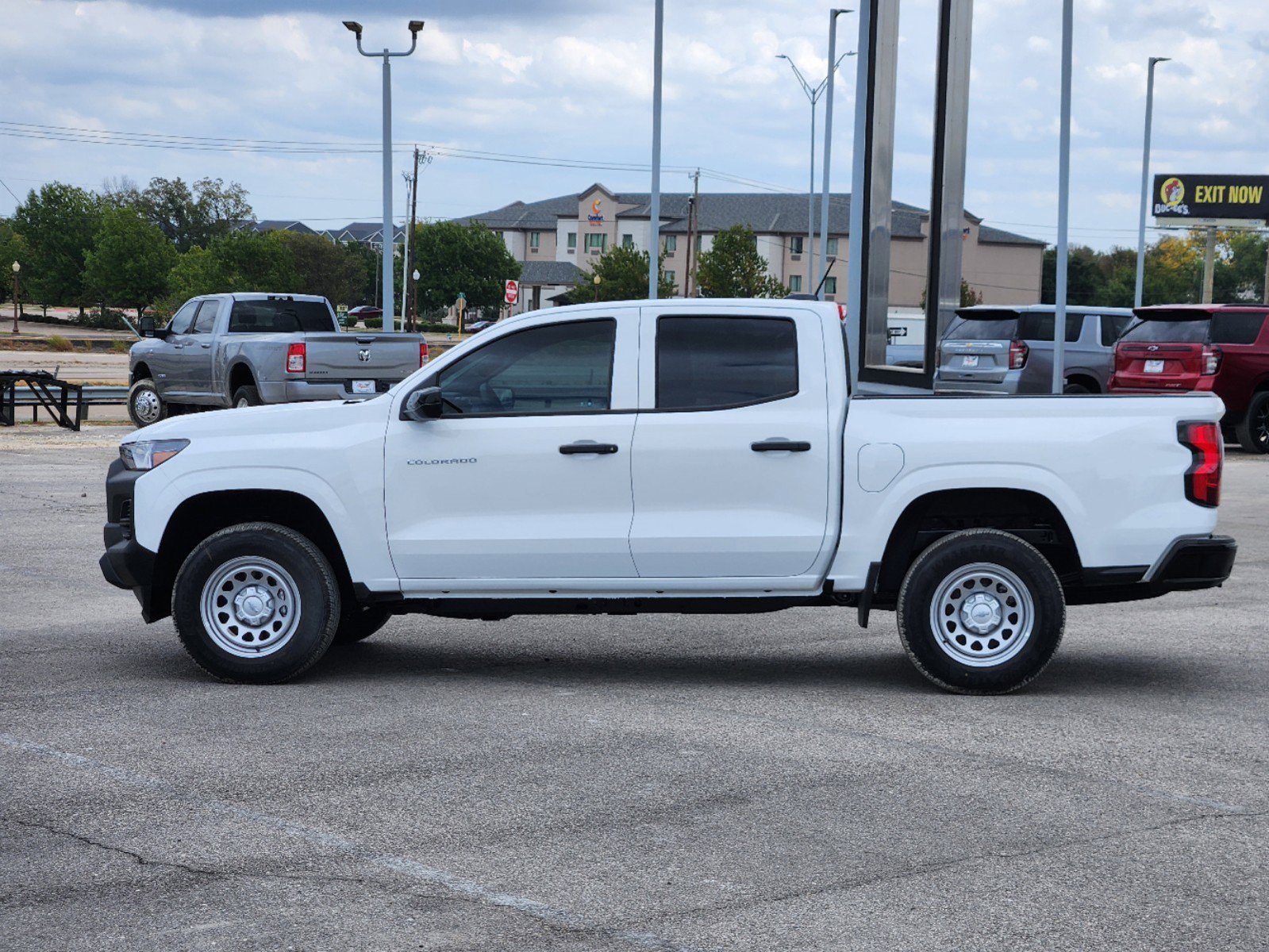 2024 Chevrolet Colorado Work Truck 3