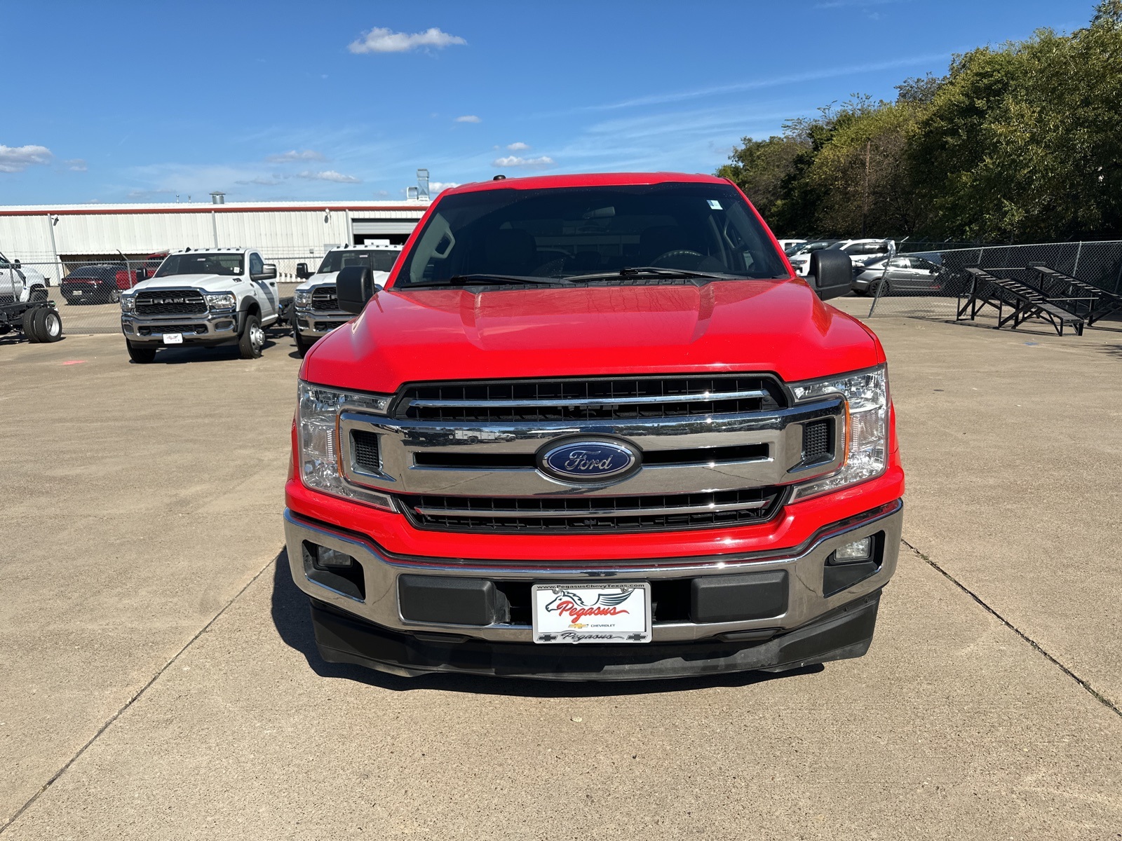 2018 Ford F-150 XLT 2