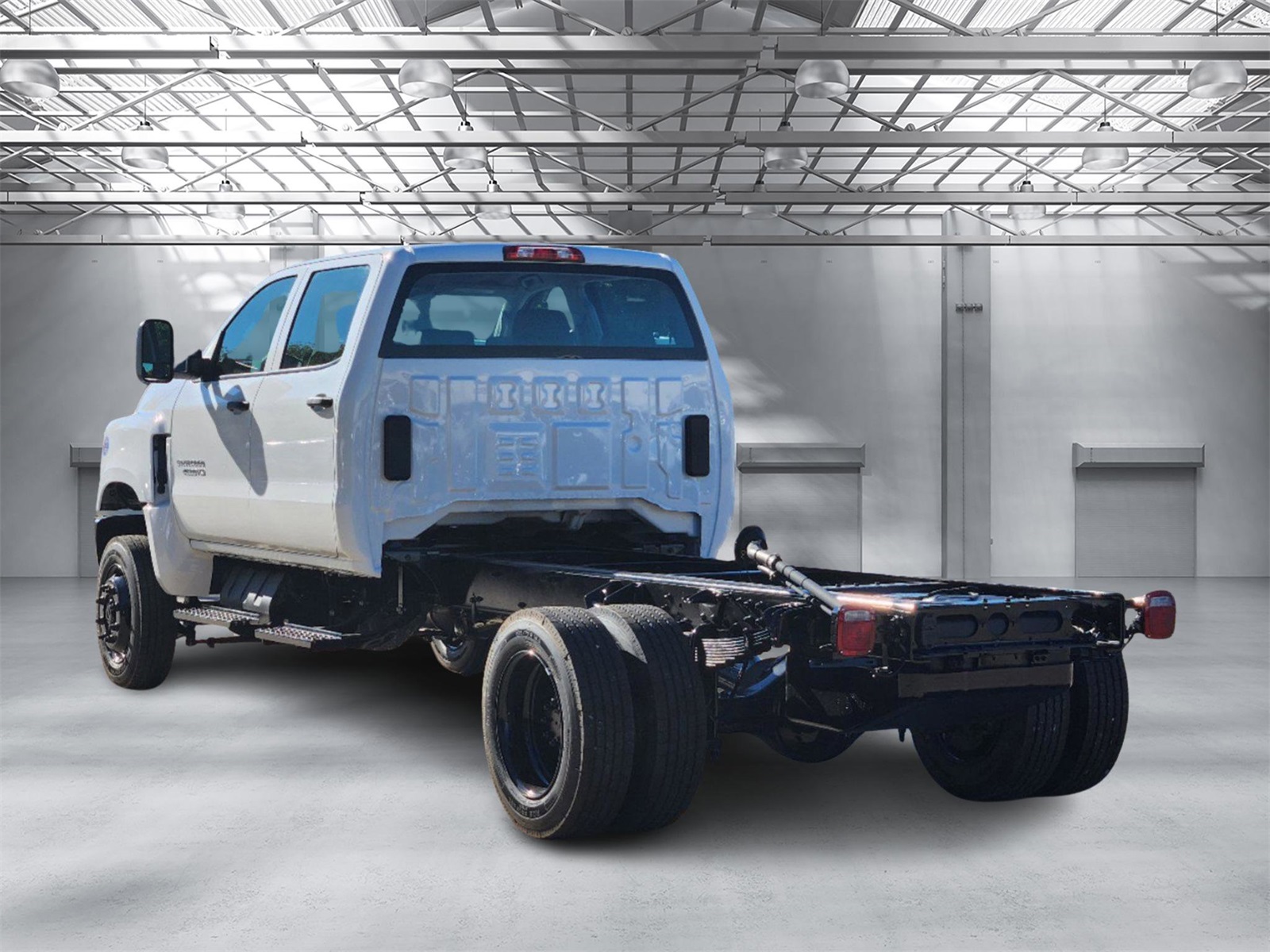 2024 Chevrolet Silverado 4500HD Work Truck 3