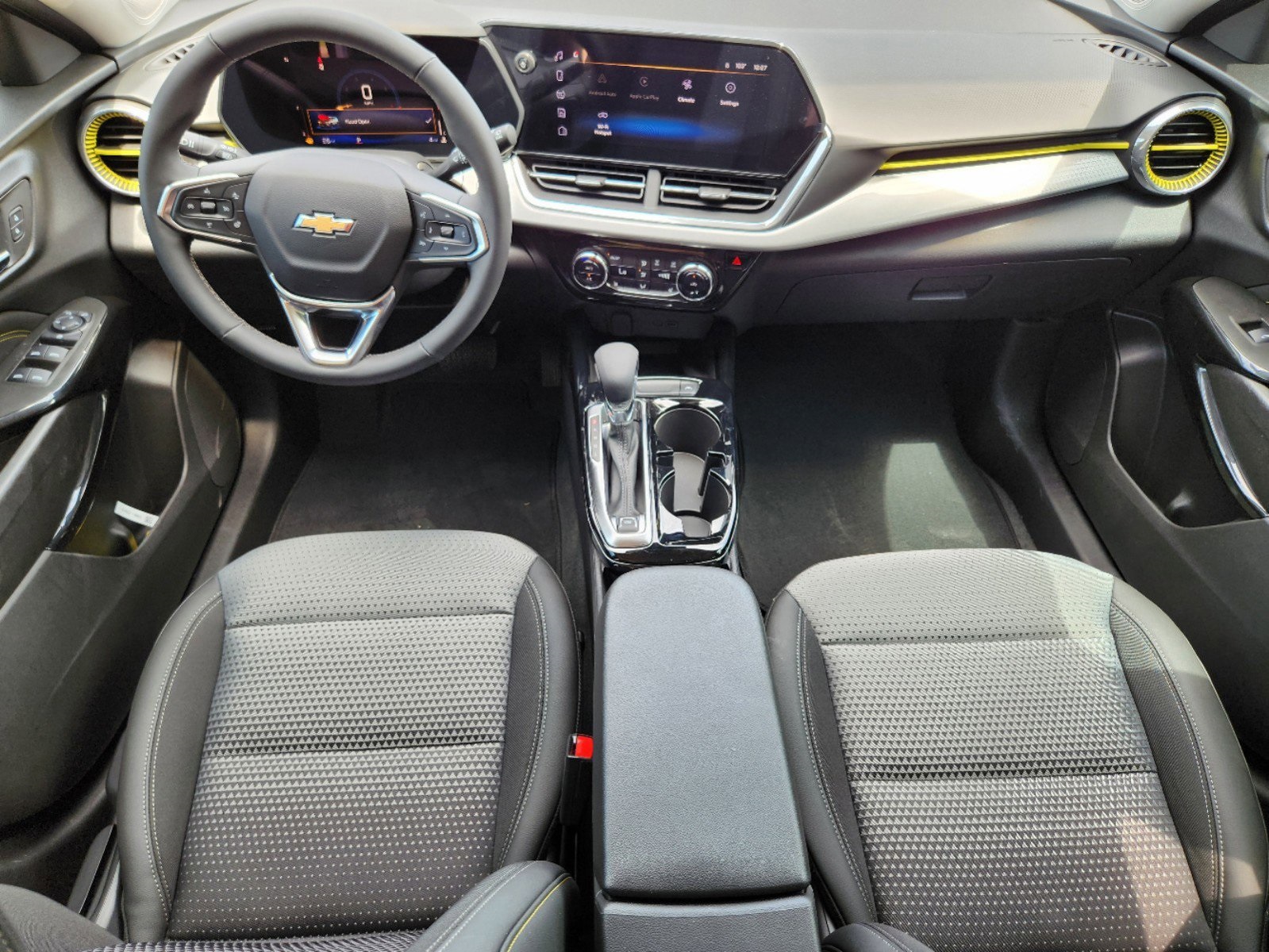 2025 Chevrolet Trax LT 25