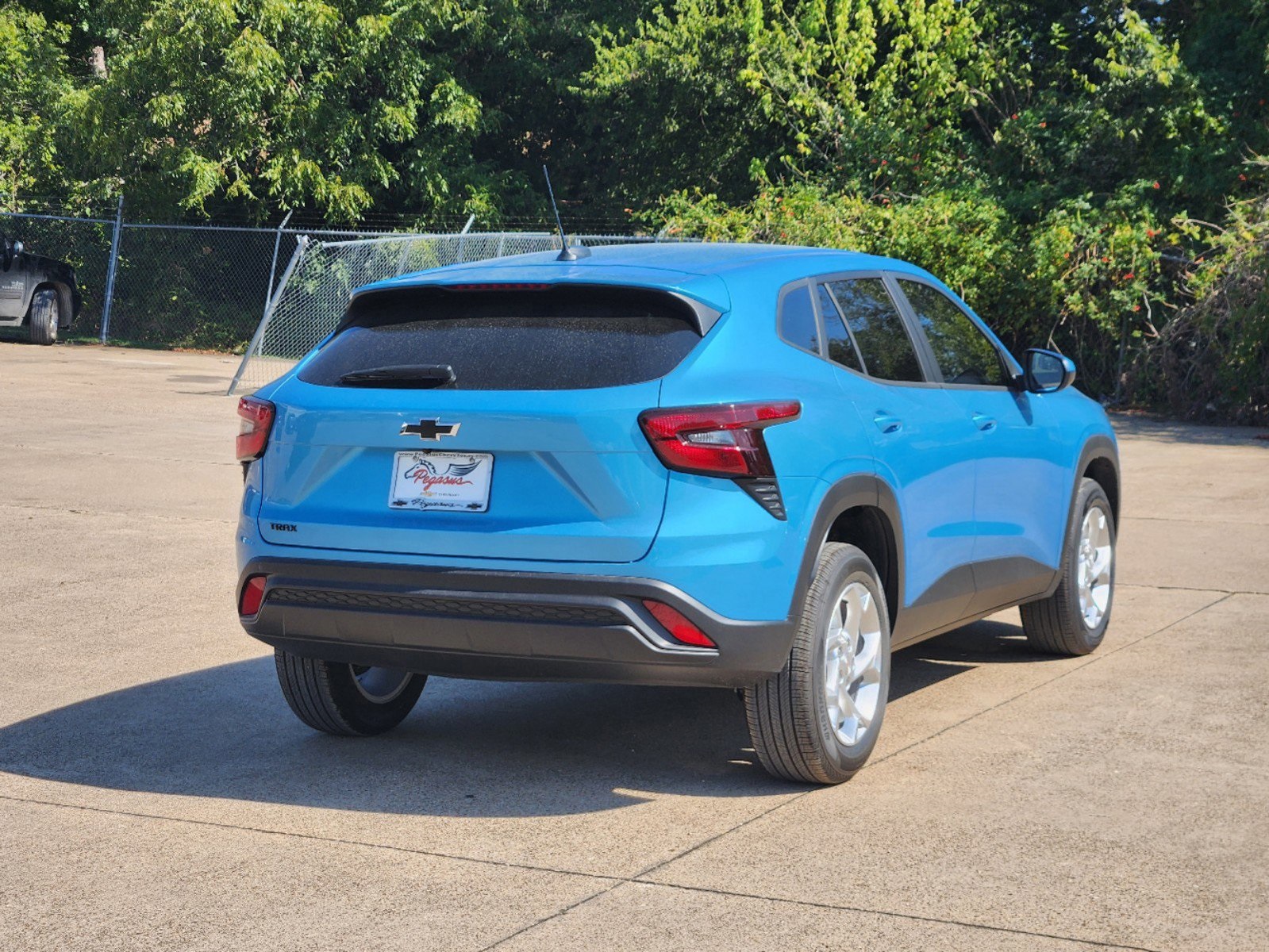 2025 Chevrolet Trax LS 5