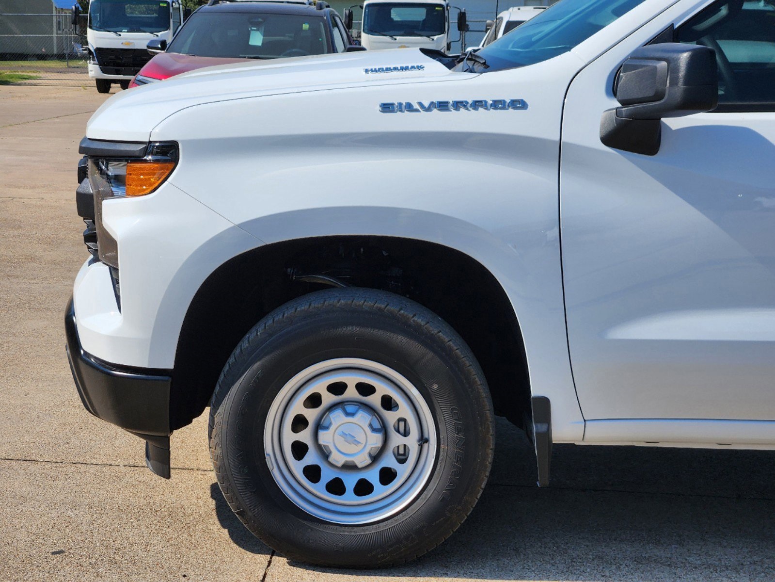 2025 Chevrolet Silverado 1500 WT 8