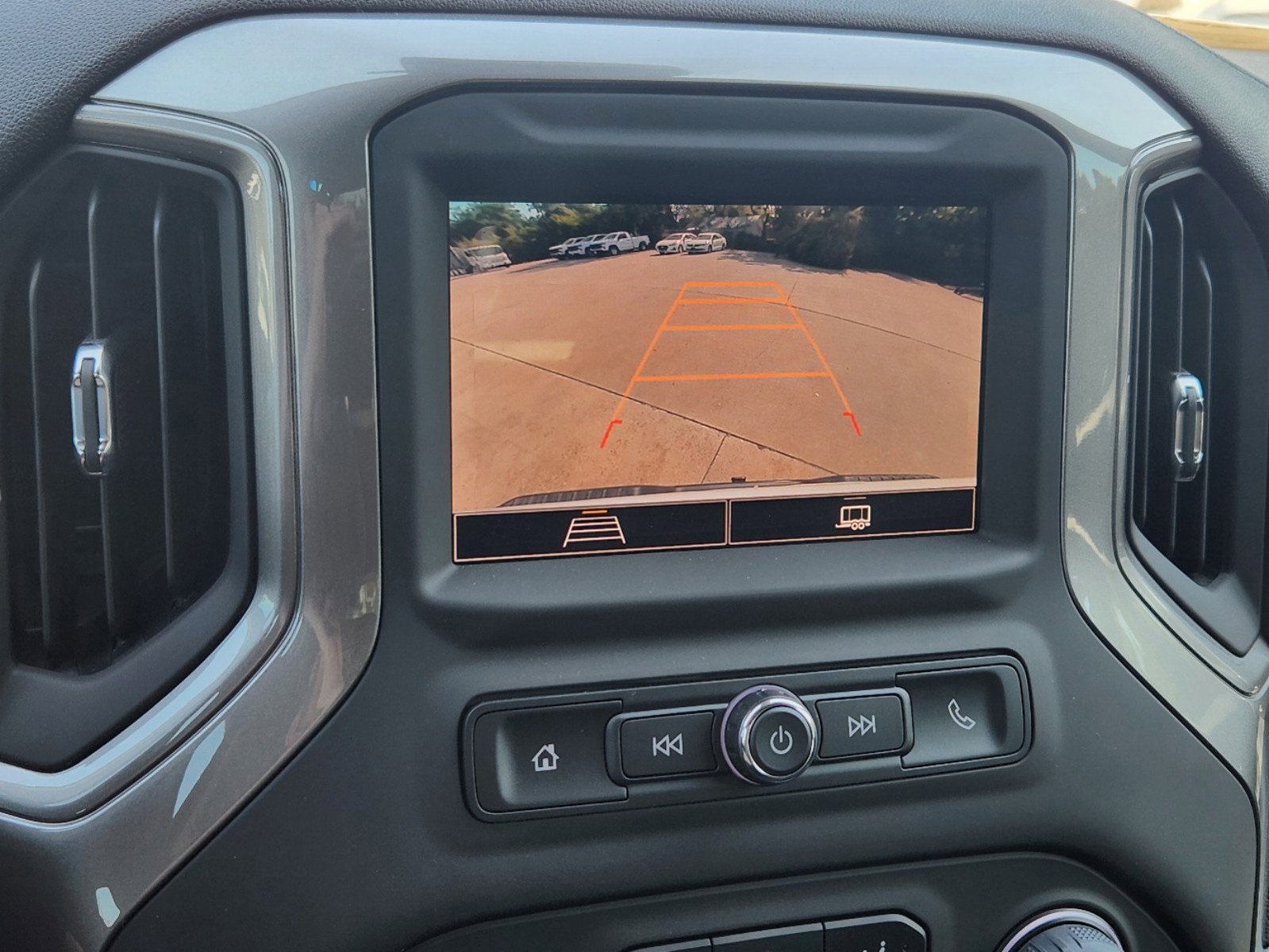 2025 Chevrolet Silverado 1500 WT 17