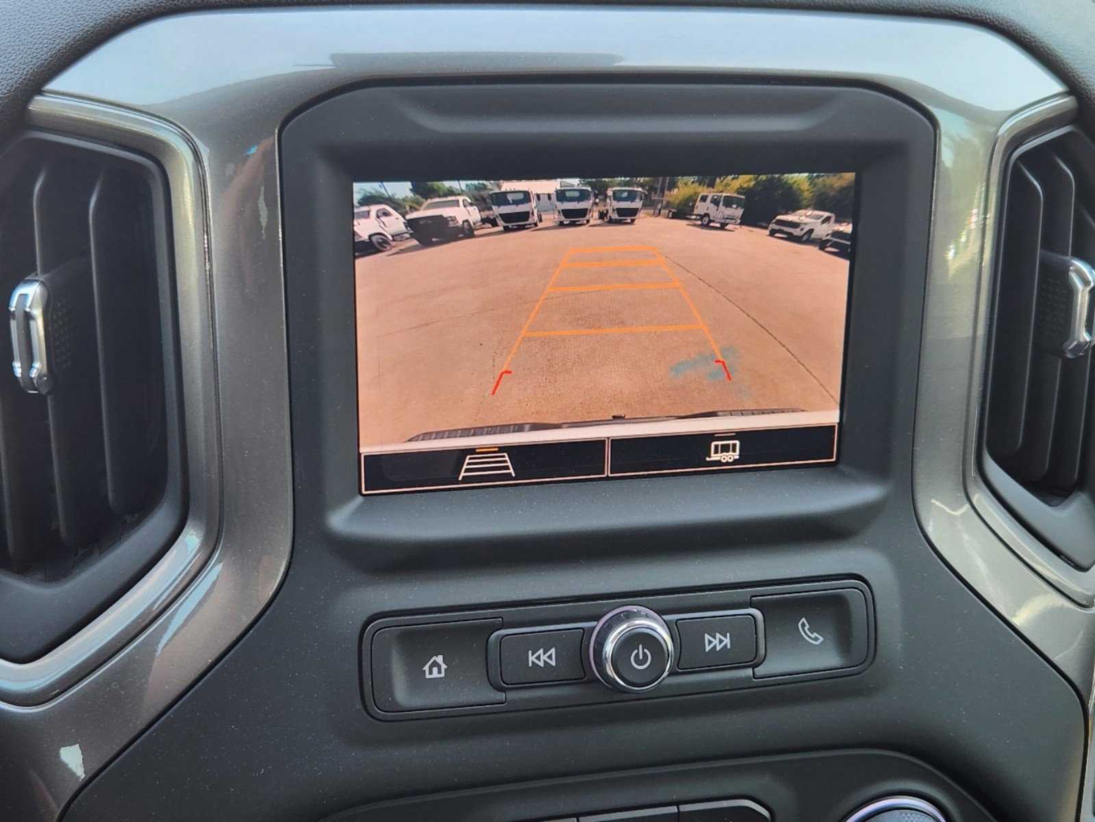 2025 Chevrolet Silverado 1500 WT 16